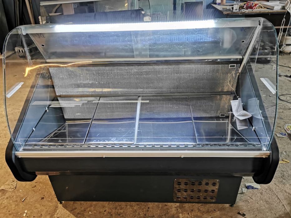 Vitrina frigorifica orizontala in 2 culori 150cm lungime