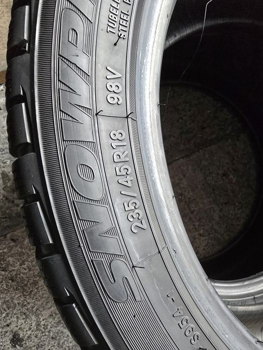 Toyo 235/45 R18 98V MS iarnă