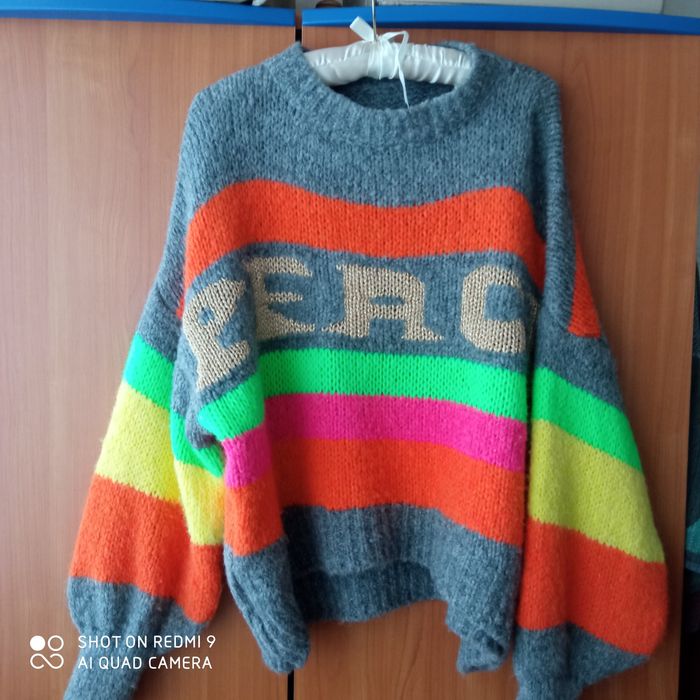 Нов пуловер оверсайз