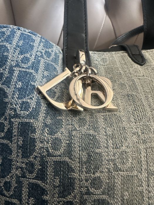 Продавам  дамска чанта