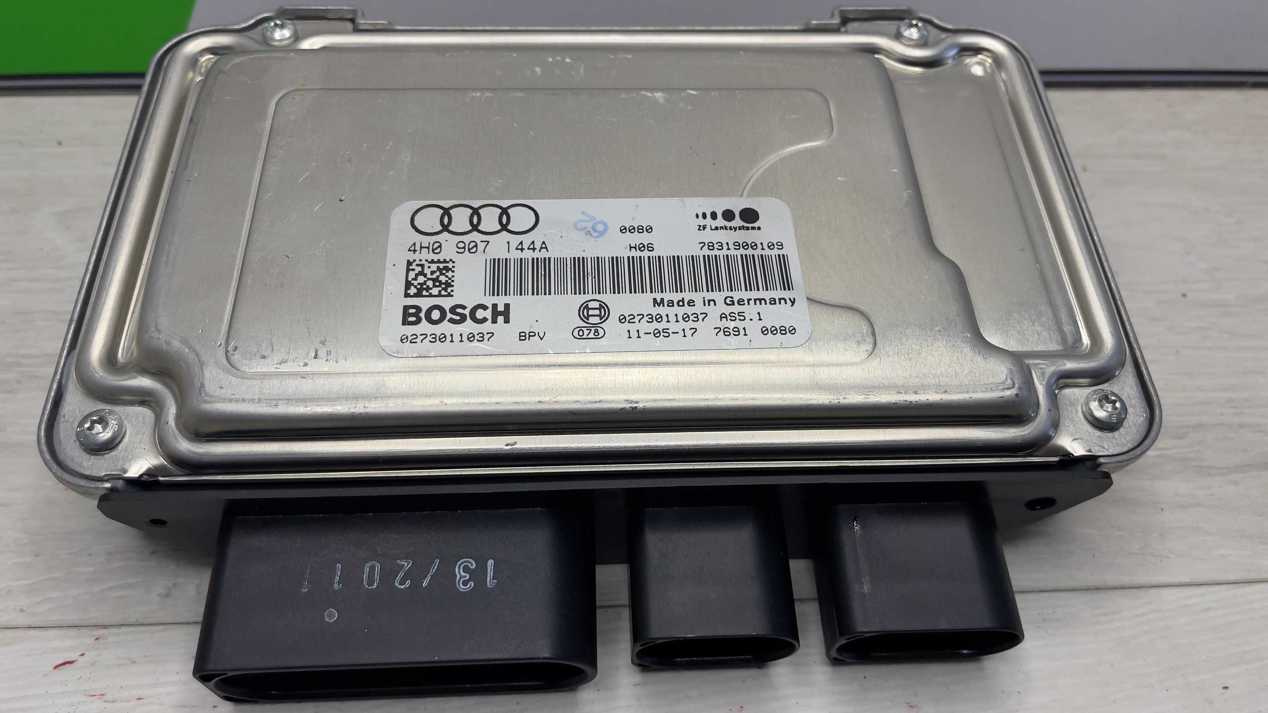 Модул кормилно управление AUDI A8 4H0907144A