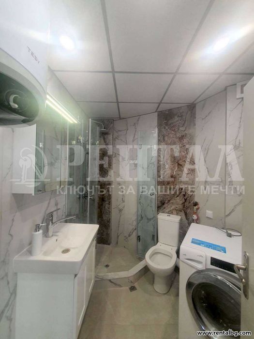 Тристаен нов апартамент срещу Тримонциум