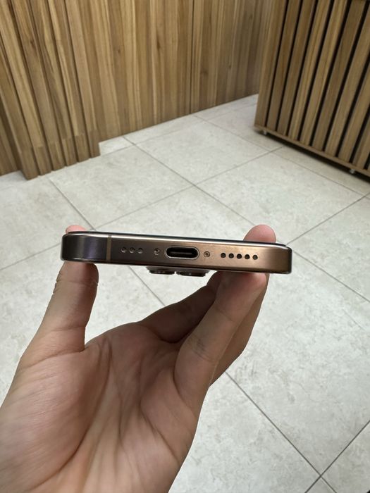 iphone 16 pro desert 128 gb 93%