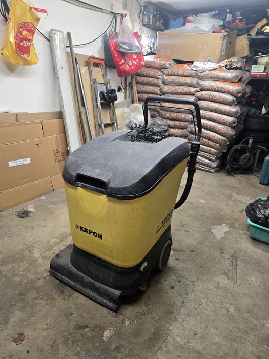 Подопочистващ автомат Karcher BR 40/25