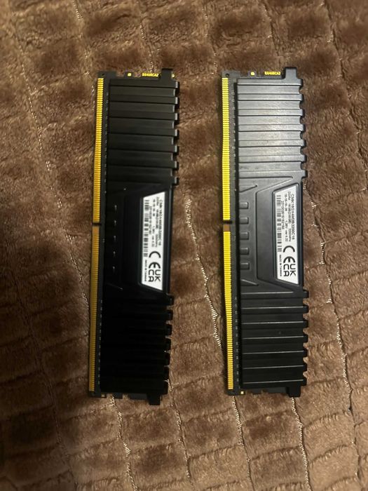 Componente unitate procesor placa video RAM Sursa cooler