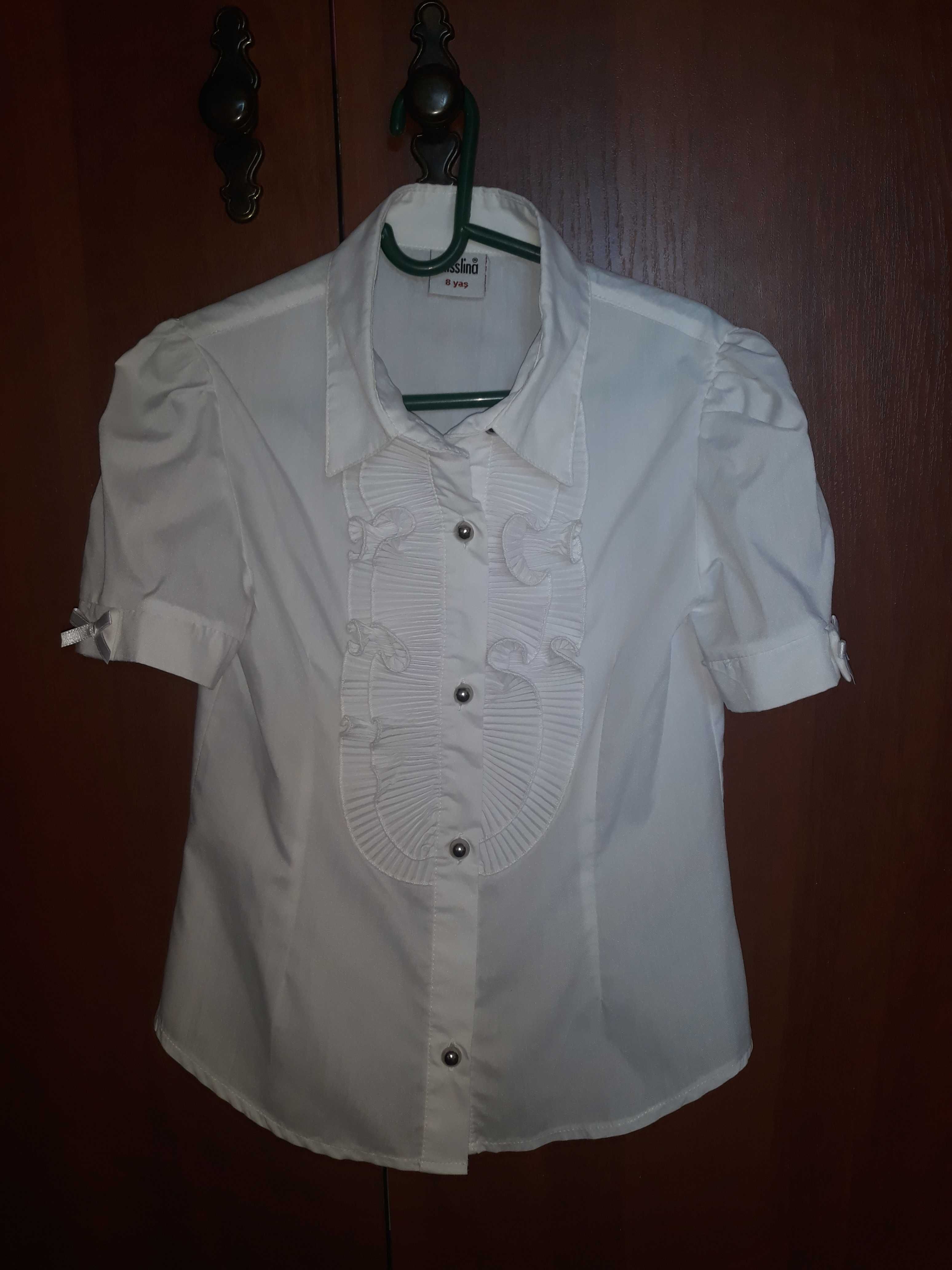 Блузка рубашка белая новая школьная на 6 7 8 лет