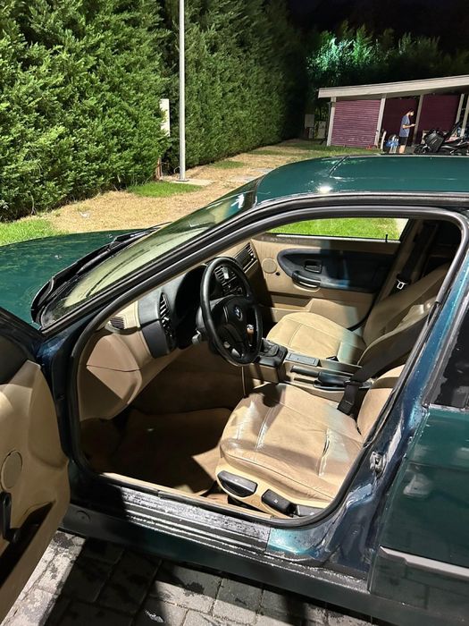 Vand Bmw e36 318i     nu dranjați inutil  va rog