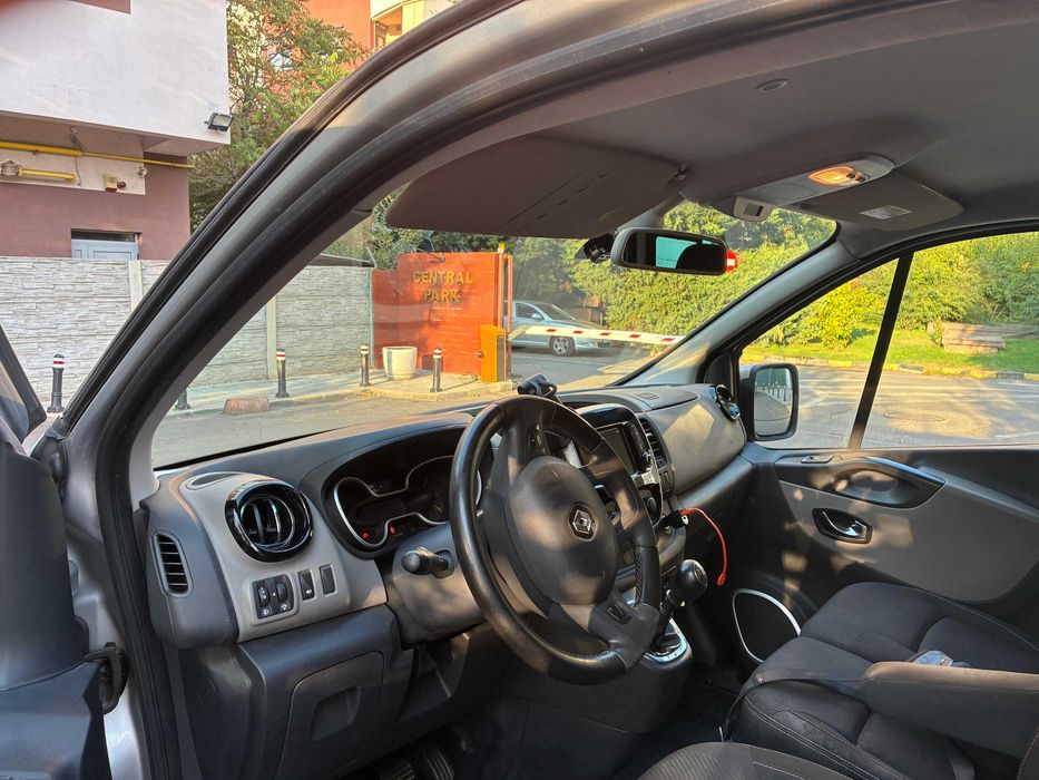 Renault Trafic 9 Locuri 145 CP 2016 varianta lunga (L2) 12.800€ + TVA