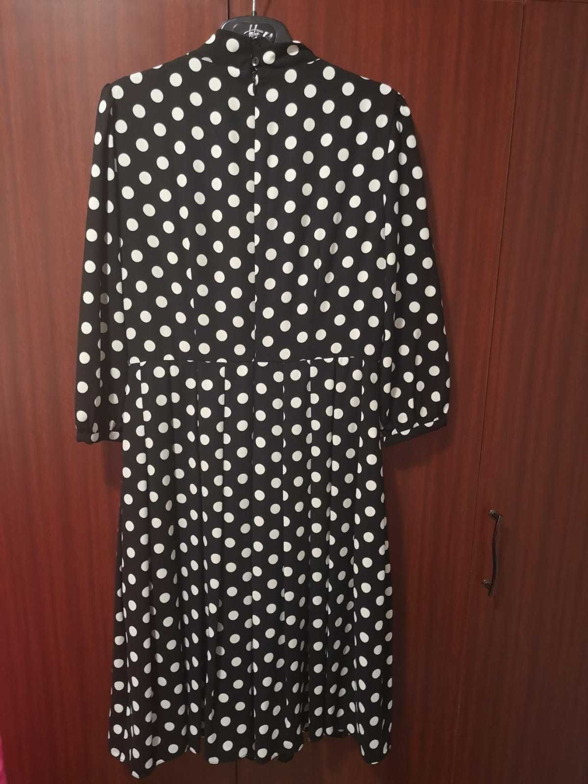 Rochie cu buline, ANNE KLEIN, NOUA, marimea M