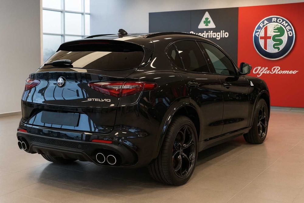 Alfa Romeo Quadrifoglio 2022 - Garantie Auto Italia! 45.500 Euro +TVA