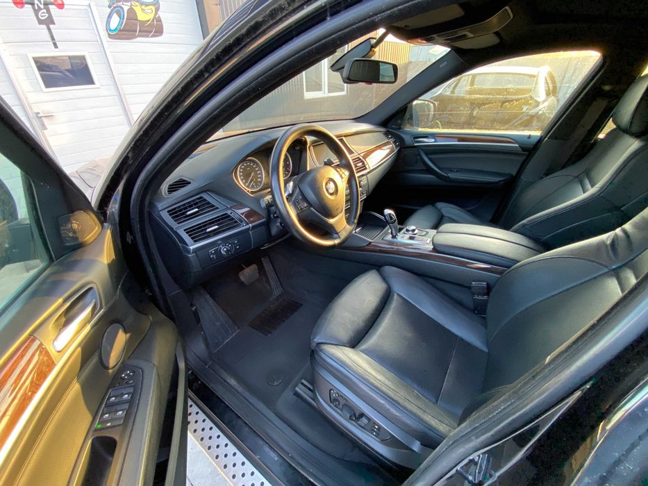 Dezmembrez BMW X6 E71 5.0i 4.4 V8 N63 405cp Europa 2008