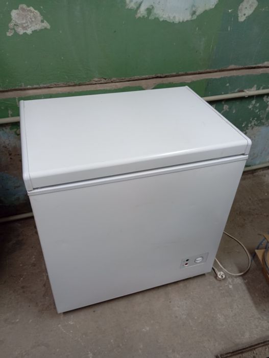 Продам морозильник