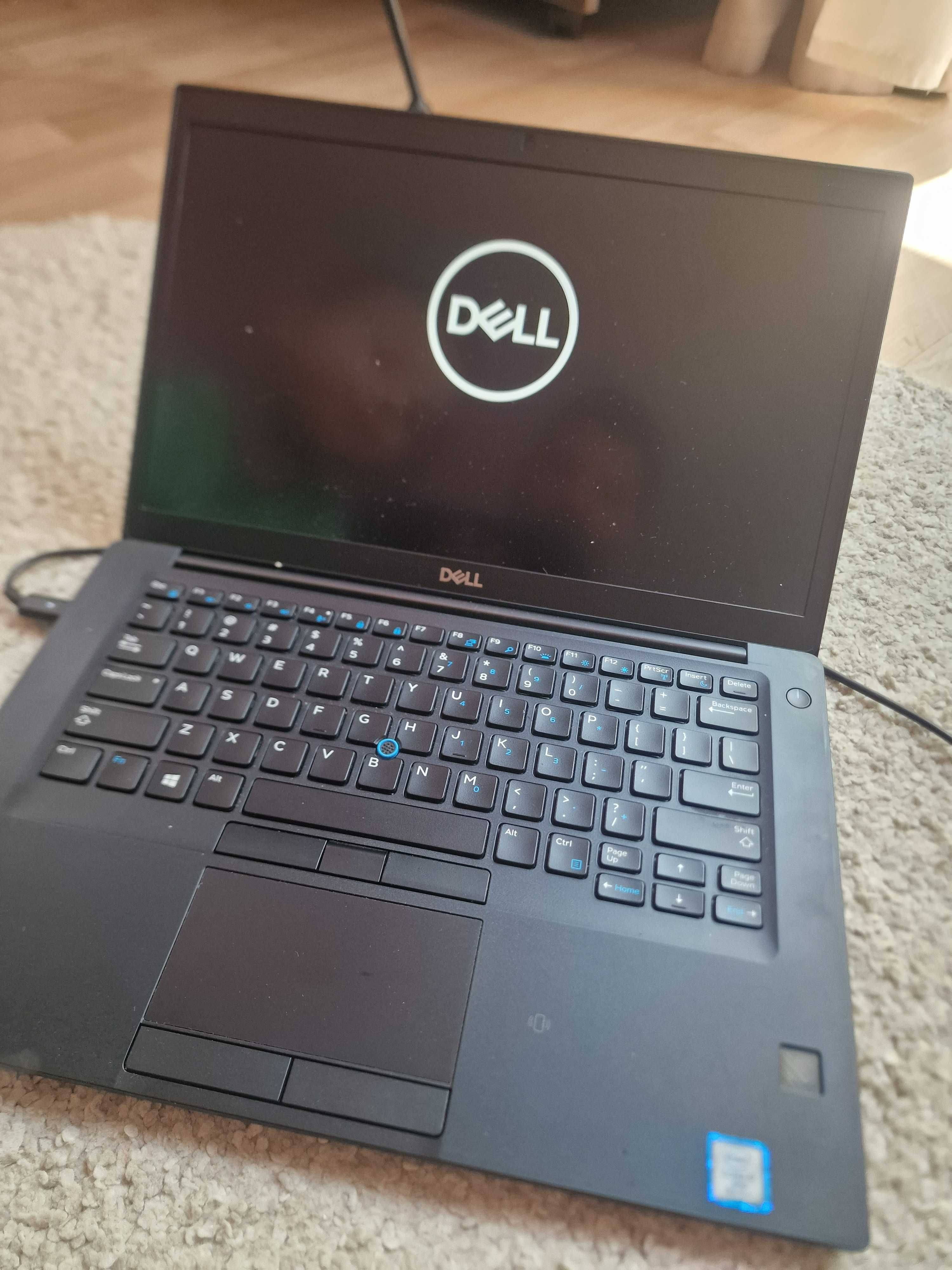 Laptop Fujitsu Siemens i5Gen8 Ram16GB SSD512GB 13"FHD Baterie 3 ore