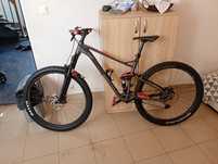 Bicicleta full suspension Radon
Skeen Trail marime L cu 29”