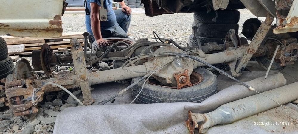 Punte spate Volkswagen LT Mercedes Sprinter