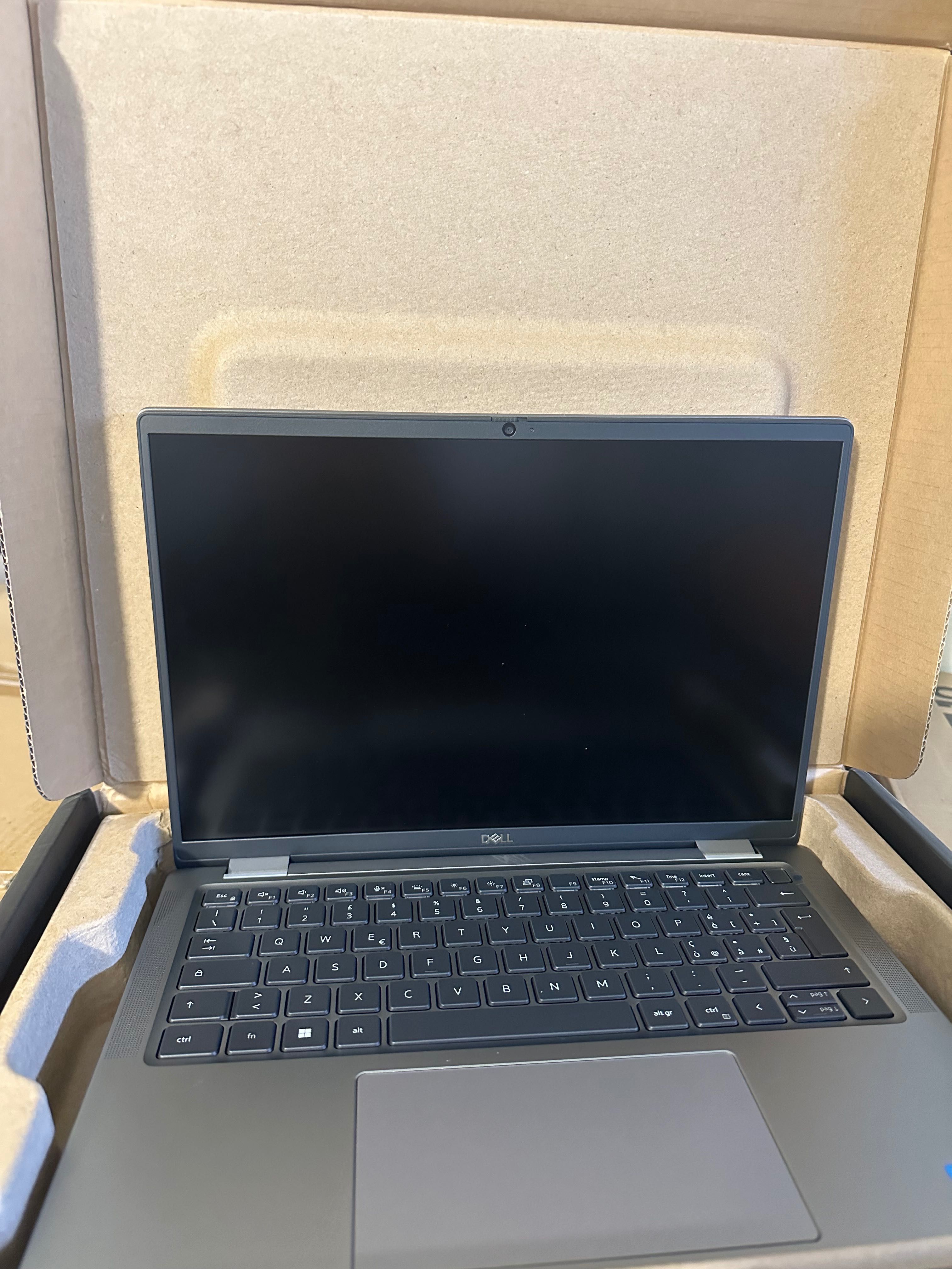 Dell Latitude 7440