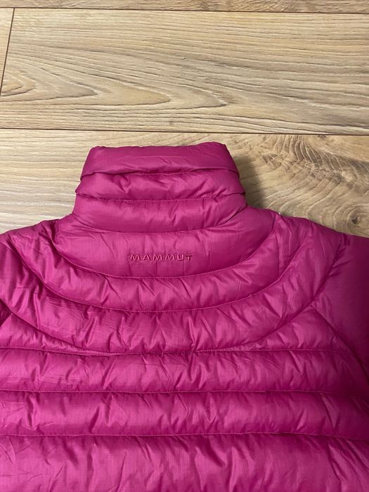 MAMMUT-jacheta cu puf, stare foarte buna, dame , marimea M