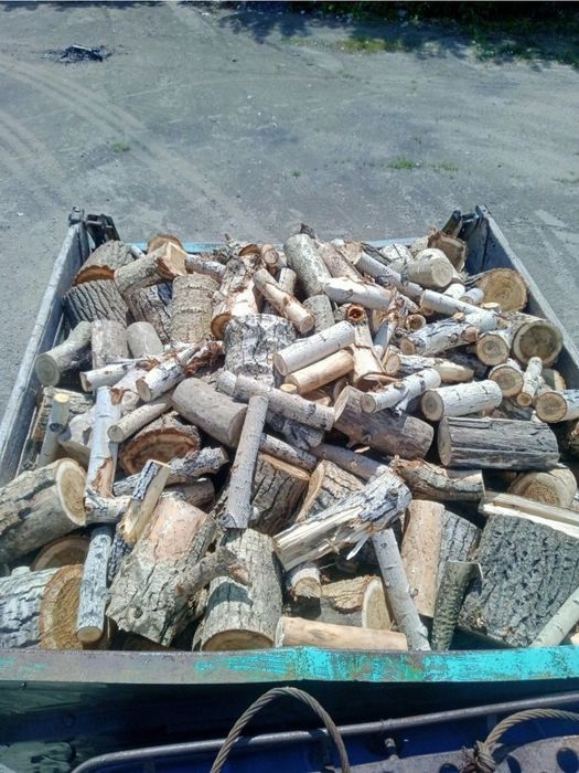 Дрова чурками-рубленный