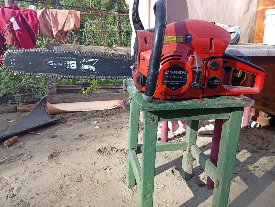 De vânzare 2 drujba schimb cu 2 purcei