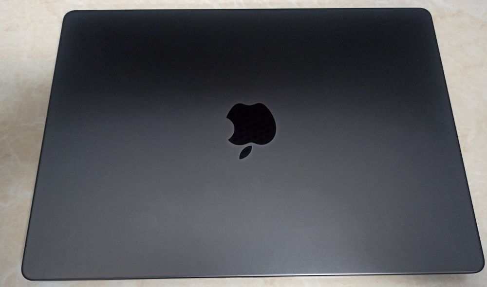 MacBook Pro 14 M3 Max 36GB 1TB ru