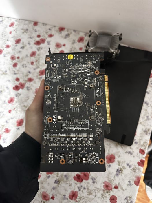 Placa video Rx 6600 XT 8gb