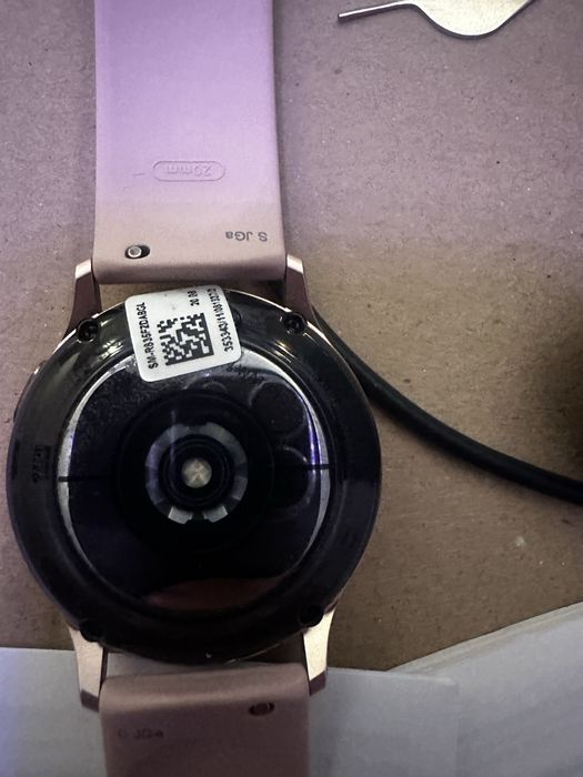 Продавам Самсунг  watch Active 2