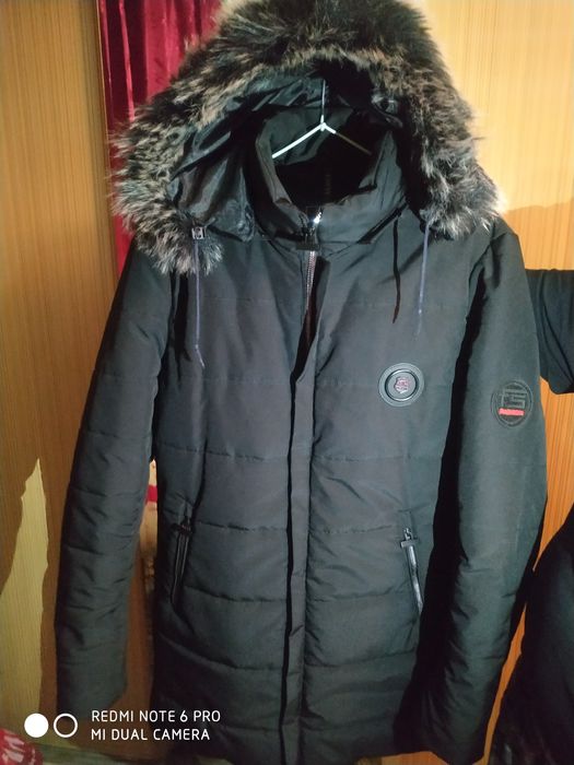 Продаётся куртка пуховик мужской