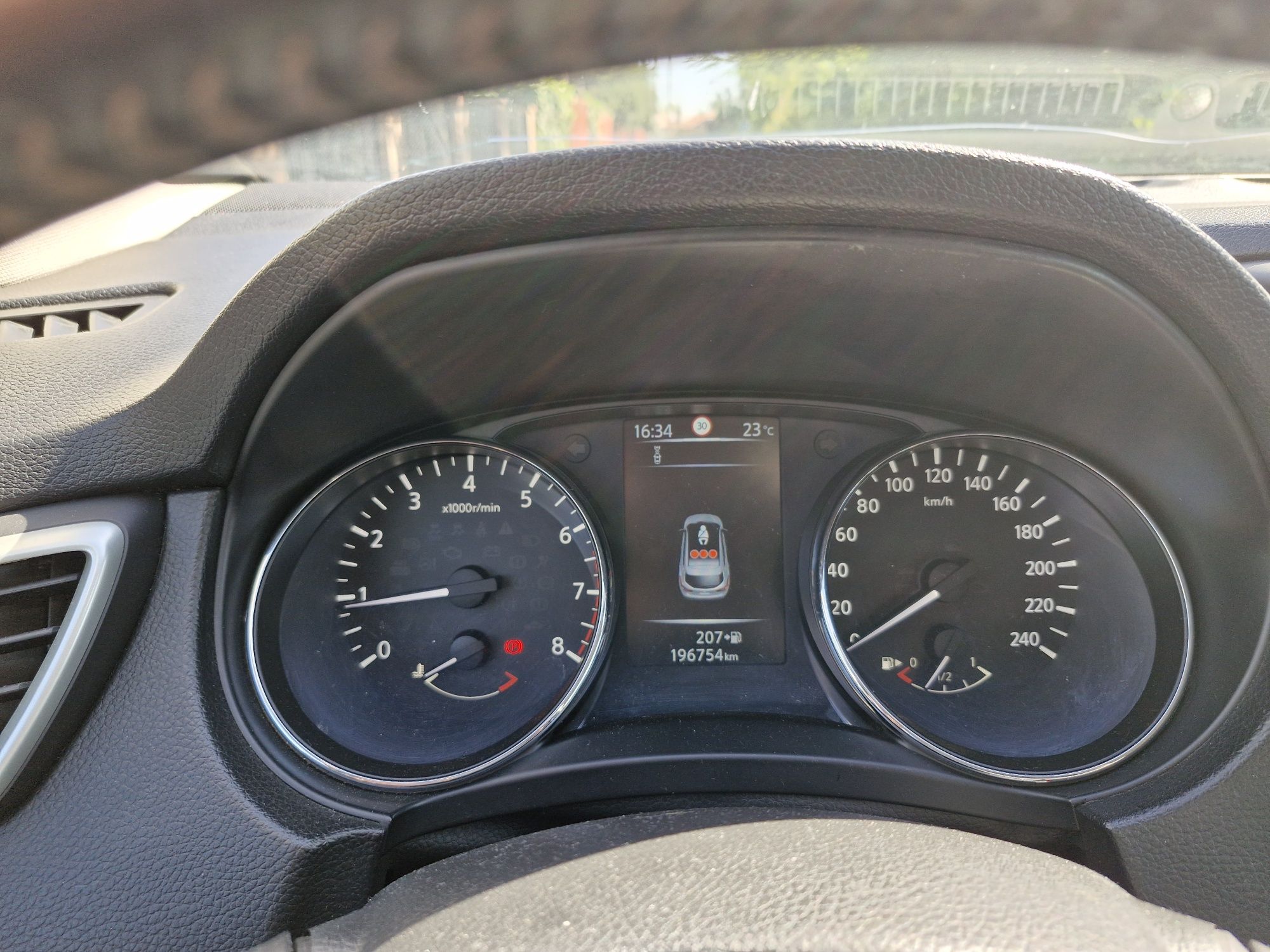 Nissan Qashqai 2015