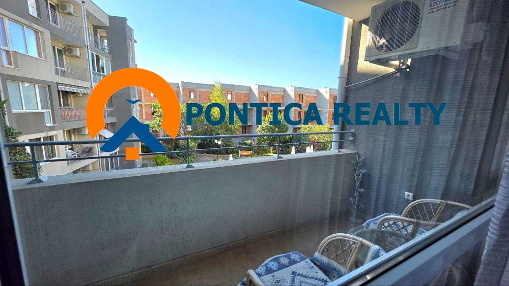 Двустаен апартамент в комплекс с ниска такса в Свети Влас