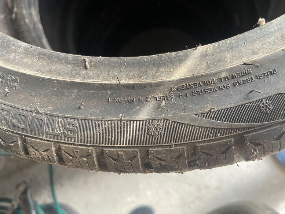 Anvelope iarna 235/40 R18