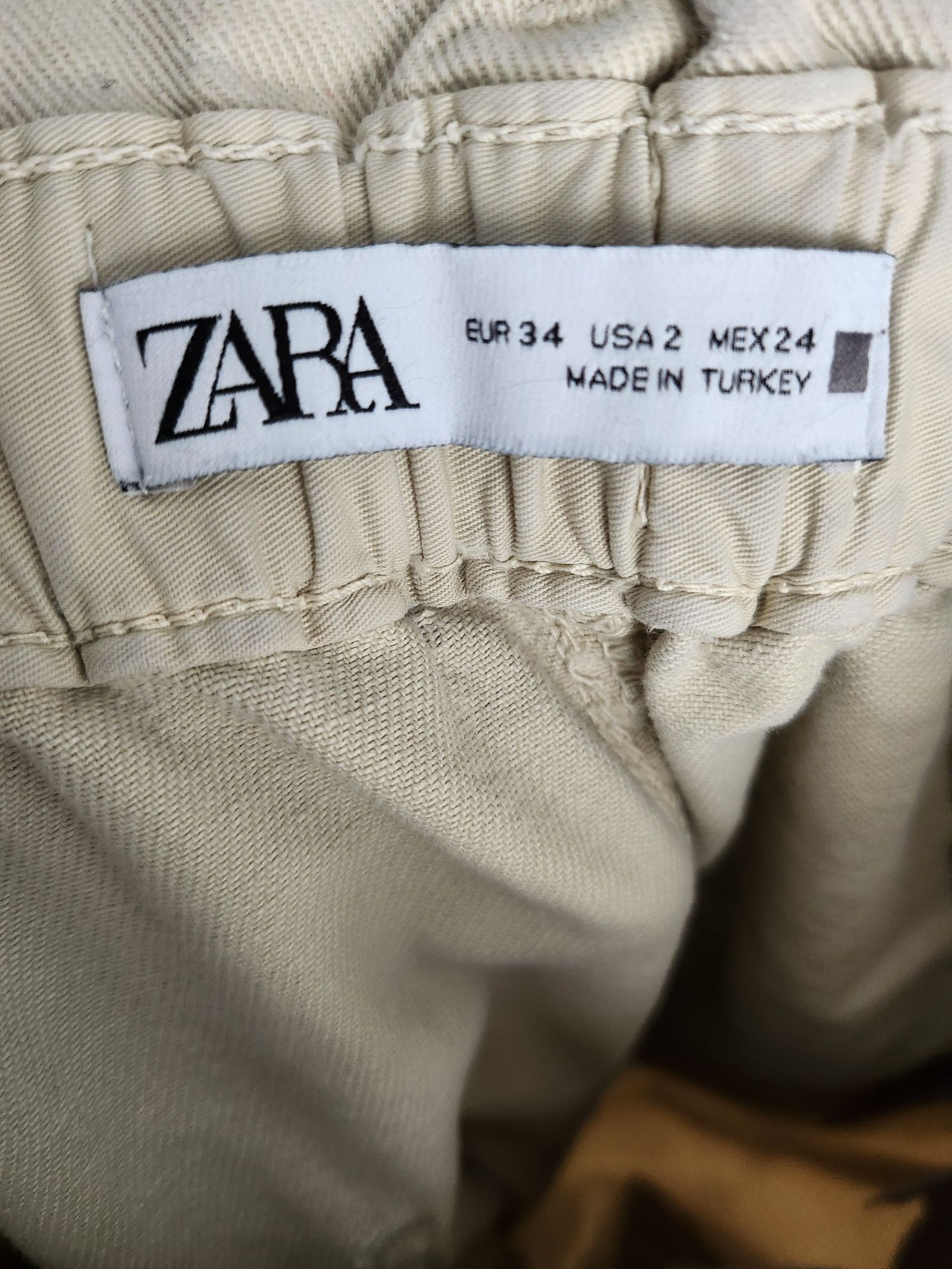 Дънки и панталон Zara