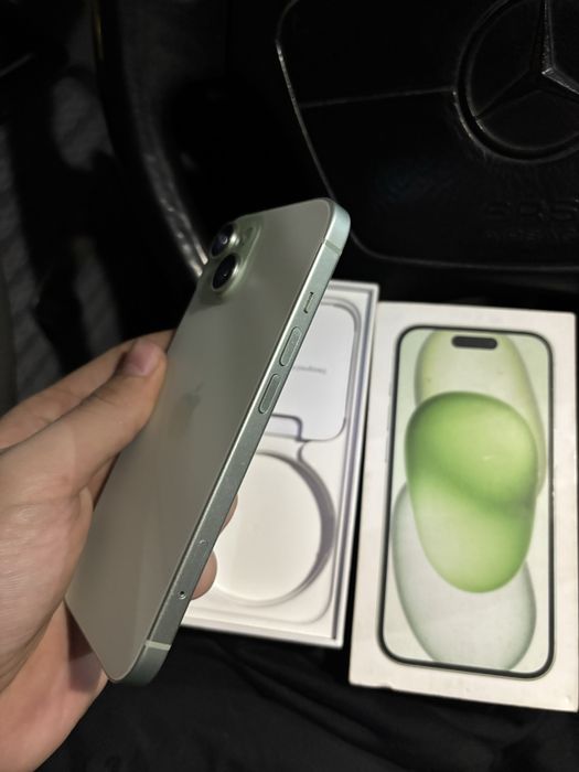 iPhone 15 128GB в идеальном состоянии
