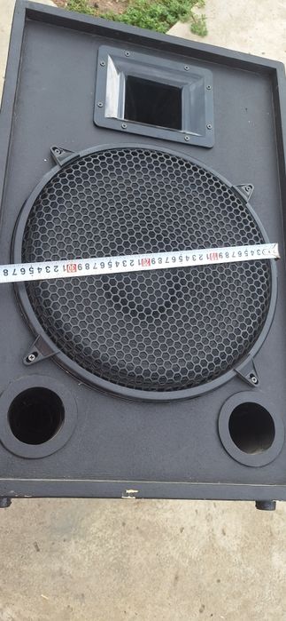 Set boxe pasive 15" 2x300w RMS 8ohm + bass 18" 2x500w RMS 8ohm