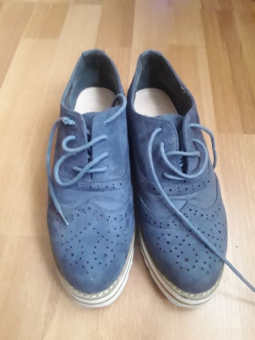 Pantofi adidași nr39 in conditiile buna
