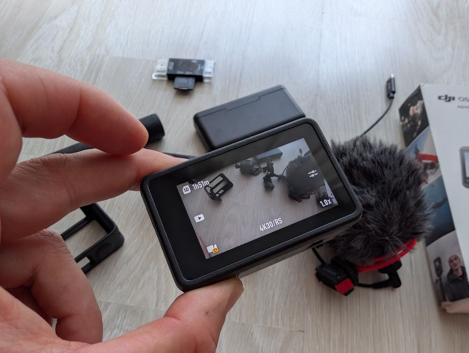 Camera acțiune Dji Action 4 Combo + accesorii, peste GoPro