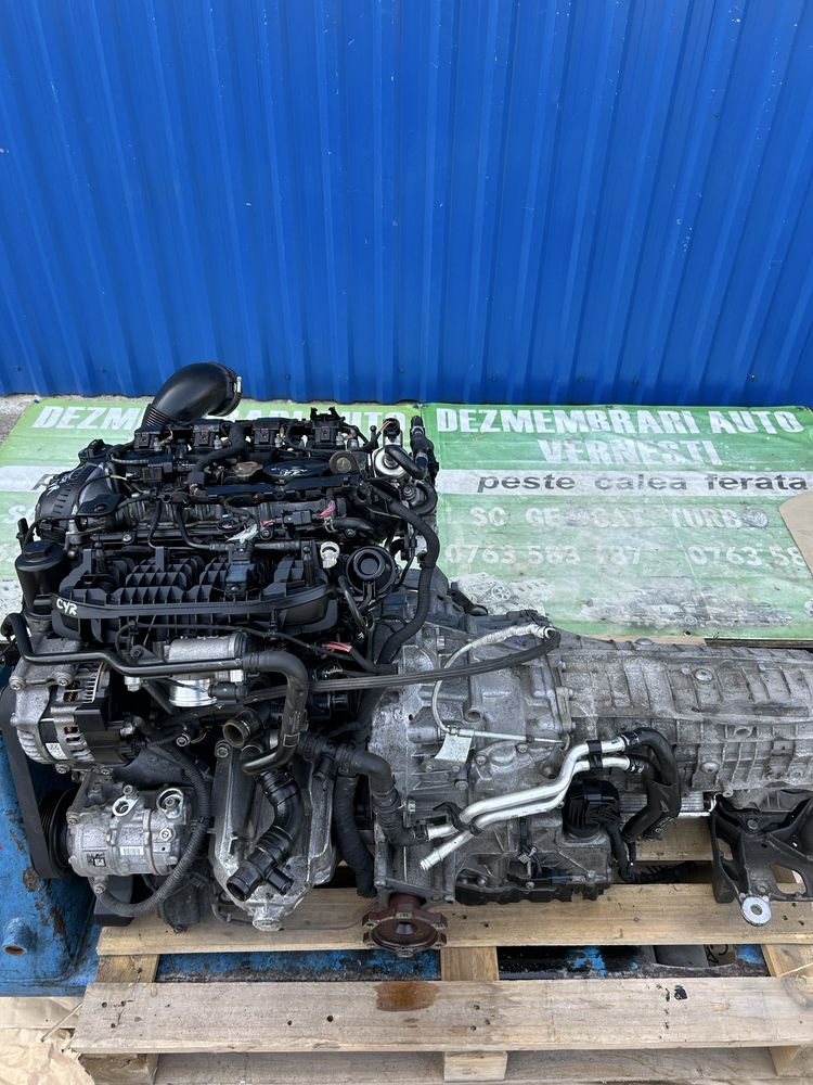 Rampă injectoare completă cu injectoare Audi Q5 2.0 Tfsi 2017