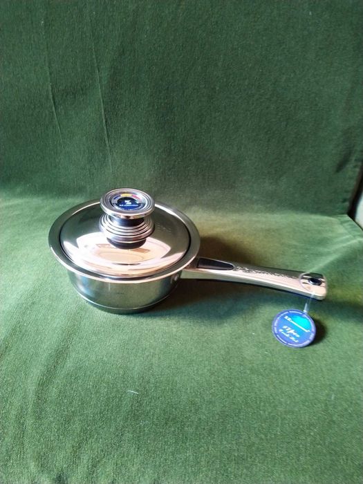 Vind set oale Zepter noi 7 piese bonus 1set tacimuri aurite.