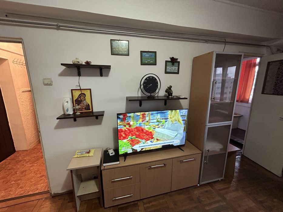 Studiou  Unirii centru McDonald"s, utilat si mobilat , conf 1