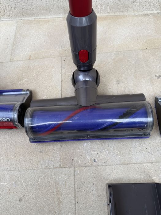 Vand Dyson v8 si v10