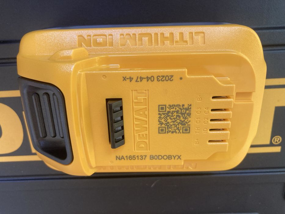 Гайковерт Dewalt DCF891/892