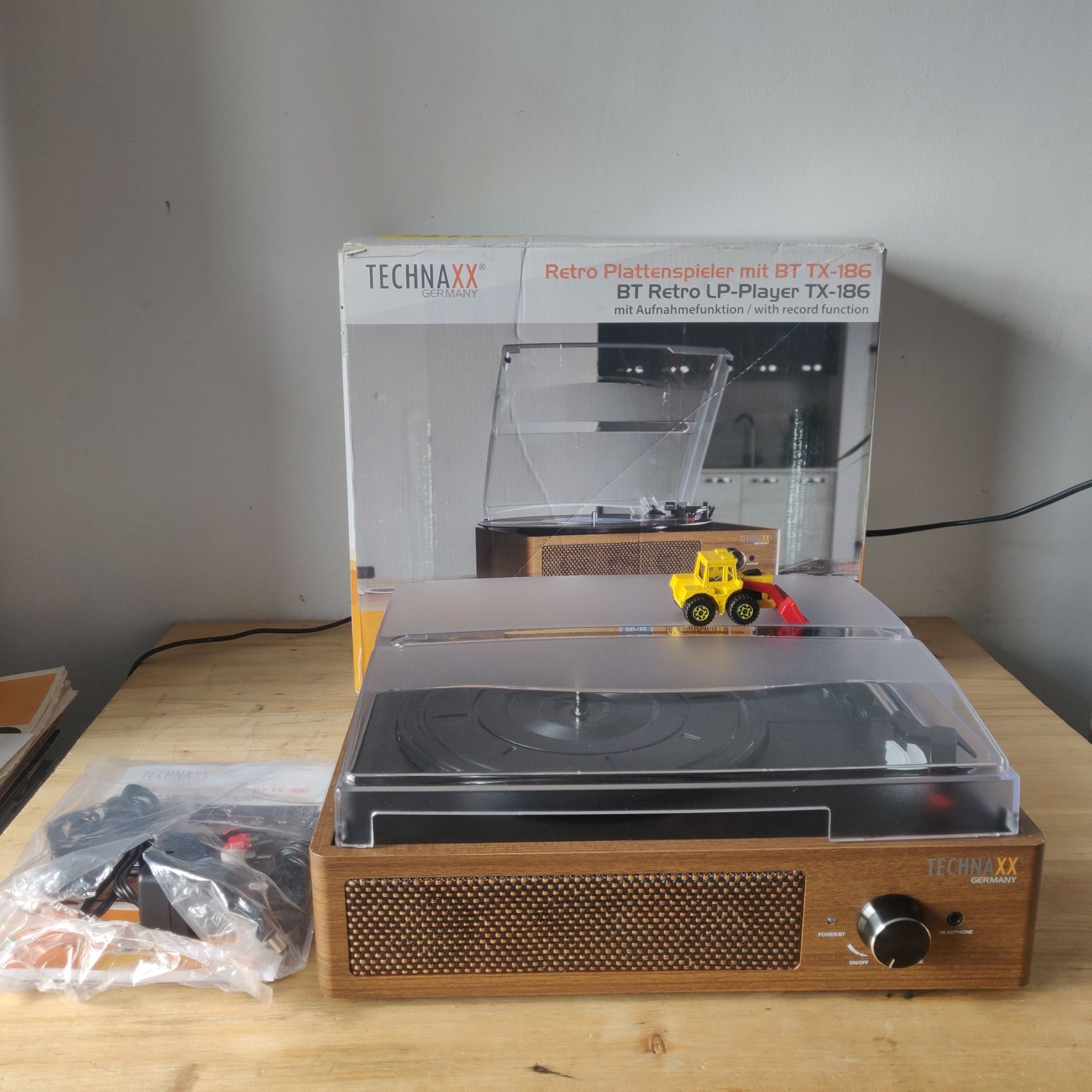 Pick up/amplificator/boxe/bluetooth/Technaxx-BT-LP TX-186