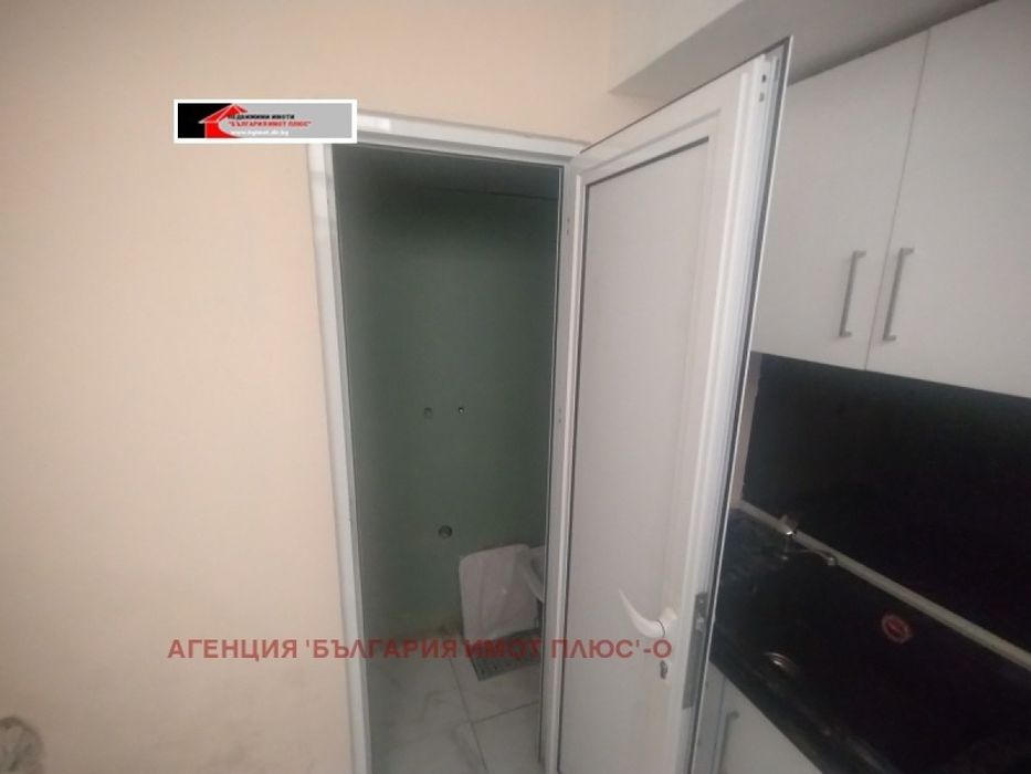 Дава под наем  гр. София - Оборище 20m²