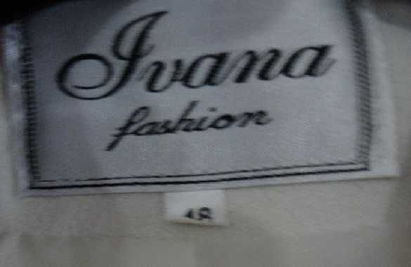 Taior 46 foarte elegant, din triplu voal alb ivoire