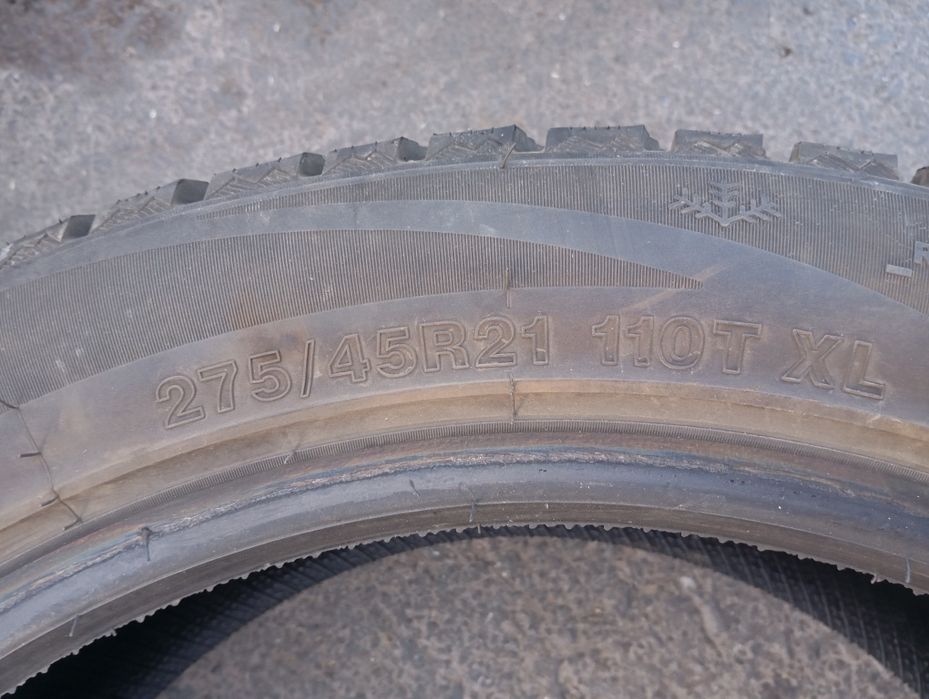 Продается зимние шины 275.45r21 в комплекте 4шт