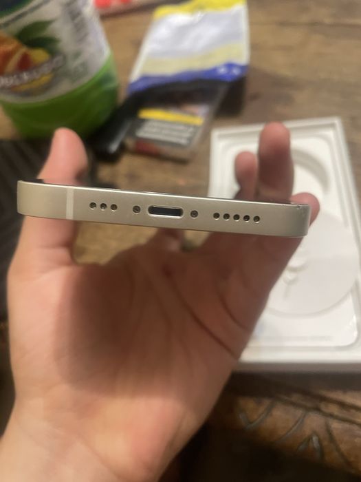 iPhone 13 с гаранция 2 години