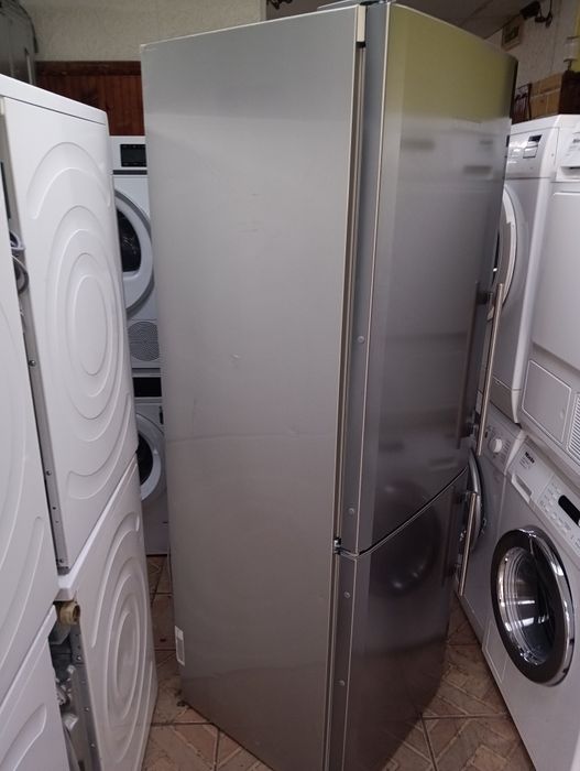 Иноксов комбиниран хладилник с фризер Liebherr 24 месеца гаранция!!!