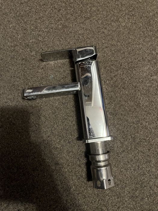 Смеситель высокий