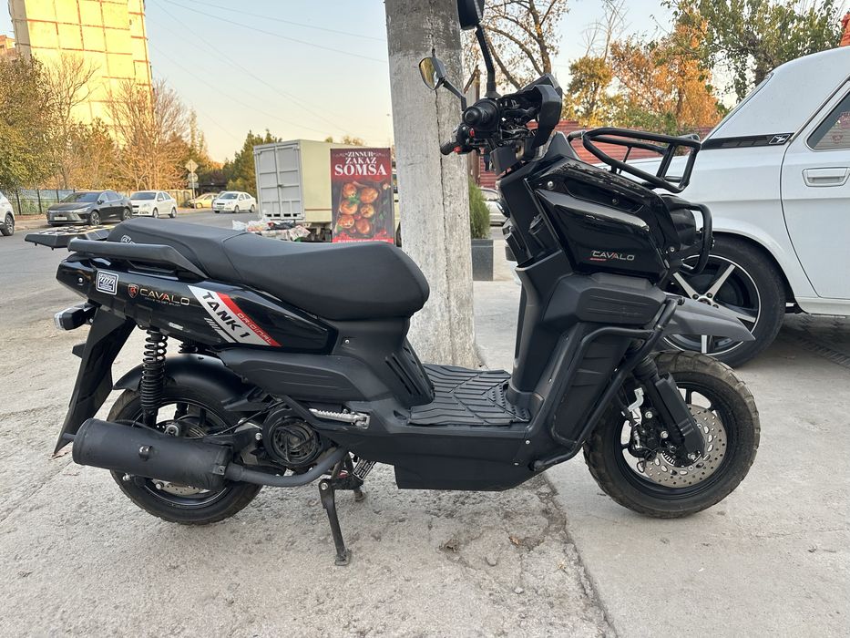 Скутер продается танк