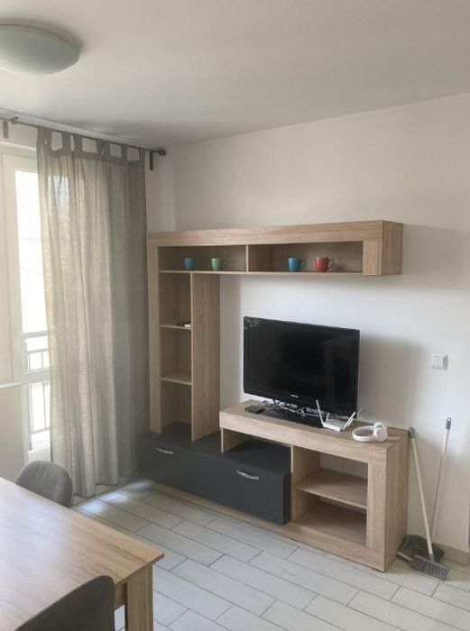 Дава се под наем Двустаен апартамент в Варна, Автогара - 55 кв.м за 425 € - Снимка #1