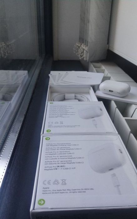 Apple AirPods Pro 2